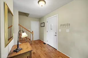 918 Horseshoe Ct, Carol Stream, IL 60188 - Photo 4