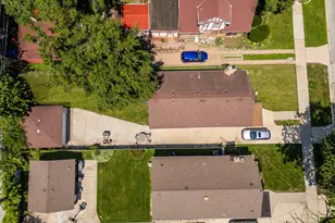 10218 S Wood St, Chicago, IL 60643 - Photo 32