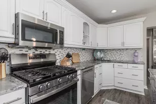3312 N New England Ave, Chicago, IL 60634 - Photo 14
