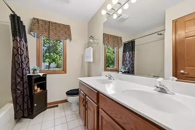 6N731 Willowbrook Drive, Saint Charles, IL 60175 - Photo 18