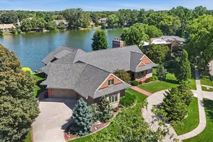 4014 Clubhouse Dr, Champaign, IL 61822 - Photo 12