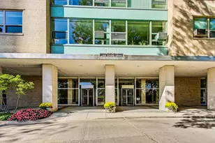 3180 N Lake Shore Dr, Chicago, IL 60657 - Photo 2