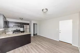 3058 N Kostner Ave, Chicago, IL 60641 - Photo 4