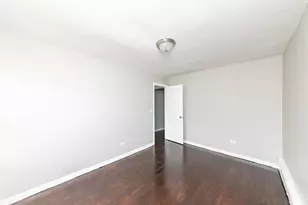 3058 N Kostner Ave, Chicago, IL 60641 - Photo 8