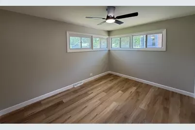 3120 Wilshire Avenue, Markham, IL 60428 - Photo 18