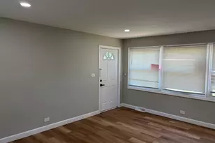 3120 Wilshire Ave, Markham, IL 60428 - Photo 10