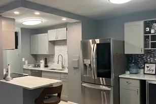 6171 N Sheridan Rd, Chicago, IL 60660 - Photo 6