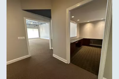 514 W Northwest Highway, Mount Prospect, IL 60056 - Photo 6