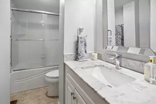 407 Chelsea Cove, Roselle, IL 60172 - Photo 18