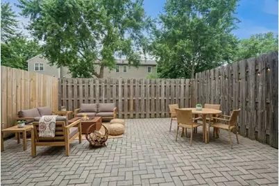 407 Chelsea Cove, Roselle, IL 60172 - Photo 20