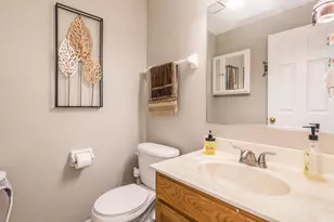 772 Red Oak Dr, Bartlett, IL 60103 - Photo 12