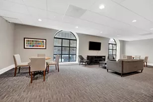 630 N State St, Chicago, IL 60654 - Photo 44