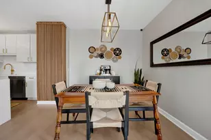 630 N State St, Chicago, IL 60654 - Photo 16