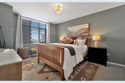 630 N State Street #2208, Chicago, IL 60654 - Photo 22