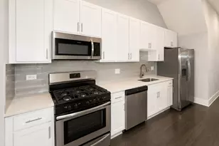 1722 W 21st St, Chicago, IL 60608 - Photo 2