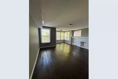 6816 S Cornell Avenue, Chicago, IL 60649 - Photo 2