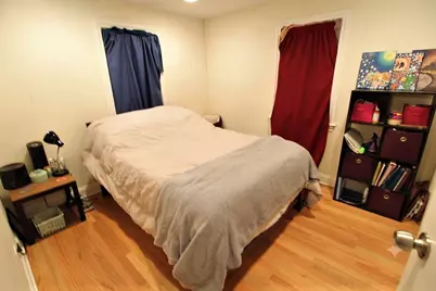 2110 W 18th Place, Chicago, IL 60608 - Photo 4