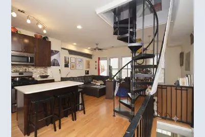 2110 W 18th Place, Chicago, IL 60608 - Photo 2