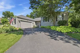 1483 Pebblestone Cove, Wheaton, IL 60189 - Photo 34