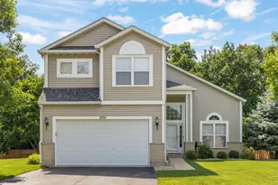 1034 Stephen Ct, Aurora, IL 60502 - Photo 1
