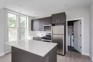 818 W 18th St, Chicago, IL 60608 - Photo 2