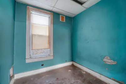 2041 W 22nd Place, Chicago, IL 60608 - Photo 14