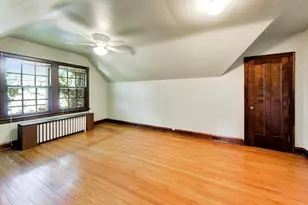 6933 N Oriole Ave, Chicago, IL 60631 - Photo 22