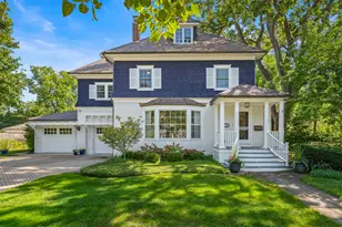757 Locust St, Winnetka, IL 60093 - Photo 1