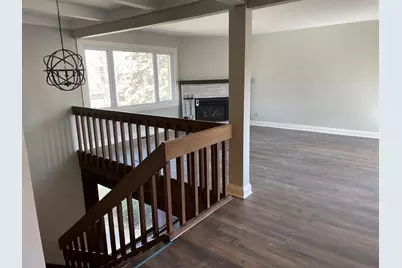129 W Quincy Street #1, Westmont, IL 60559 - Photo 4