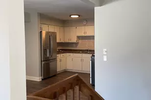 129 W Quincy St, Westmont, IL 60559 - Photo 6