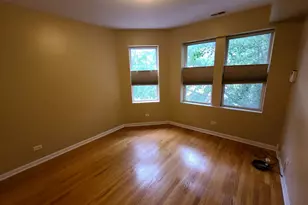 2318 W Rosemont Ave, Chicago, IL 60659 - Photo 10