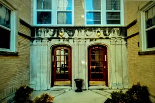 2318 W Rosemont Ave, Chicago, IL 60659 - Photo 2