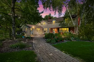 354 Ela Rd, Inverness, IL 60067 - Photo 1
