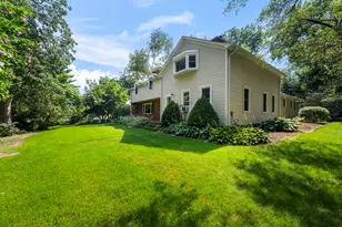 354 Ela Rd, Inverness, IL 60067 - Photo 32