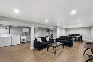 1303 S 59th Ave, Cicero, IL 60804 - Photo 10