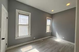 9236 S Blackstone Ave, Chicago, IL 60619 - Photo 18