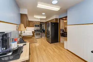508 S Charleton St, Willow Springs, IL 60480 - Photo 6