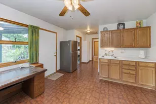 508 S Charleton St, Willow Springs, IL 60480 - Photo 12