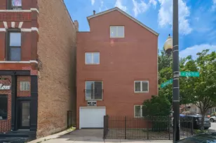 2601 S Emerald Ave, Chicago, IL 60616 - Photo 2