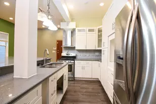 3332 W Le Moyne St, Chicago, IL 60651 - Photo 6