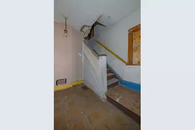 7141 S Woodlawn Avenue, Chicago, IL 60619 - Photo 4