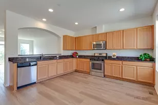 29 Neri Dr, Schaumburg, IL 60194 - Photo 12