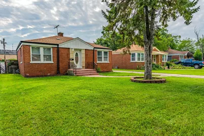 409 Englewood Avenue, Hillside, IL 60162 - Photo 2