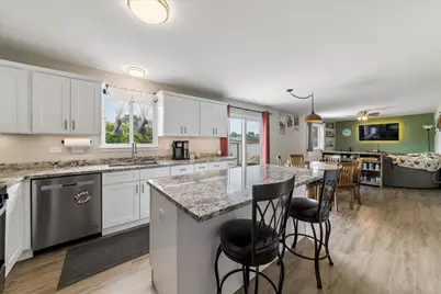 269 Linden Drive, Round Lake Park, IL 60073 - Photo 6