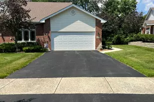 18754 Crystal Creek Dr, Mokena, IL 60448 - Photo 1