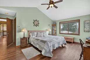 3215 Vista Terrace, McHenry, IL 60050 - Photo 10