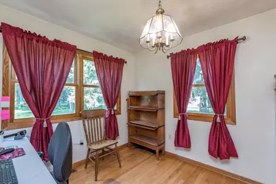 512 Cavin Avenue, Winthrop Harbor, IL 60096 - Photo 8
