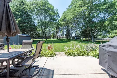 512 Cavin Avenue, Winthrop Harbor, IL 60096 - Photo 24