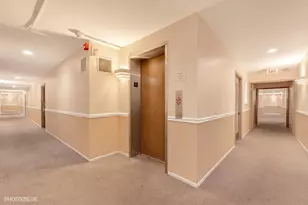 4000 Bayside Dr, Palatine, IL 60074 - Photo 14
