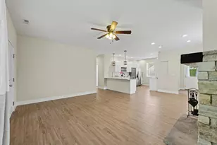 2014 Winchester Dr, Champaign, IL 61821 - Photo 6